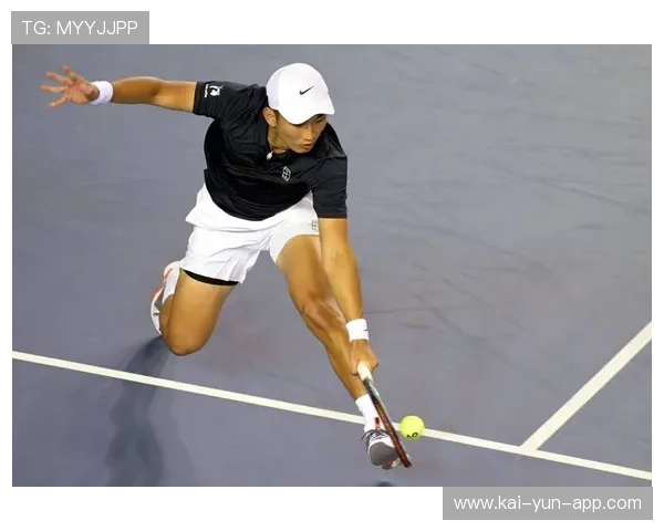 网球选手商竣程谈成长历程：从青训到职业赛场的挑战